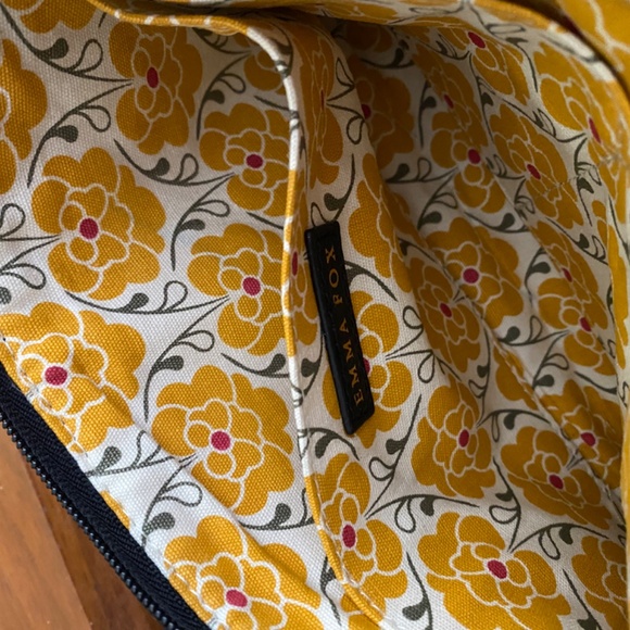 NWT Black Clutch Wristlet Emma Fox Leatherware - Picture 4 of 4